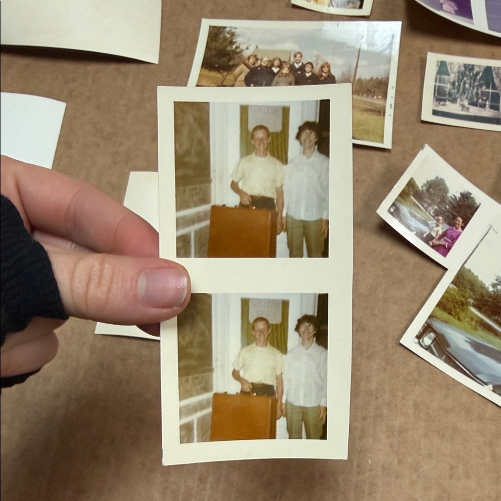 Vintage Photo Collection - Picture 4 of 11